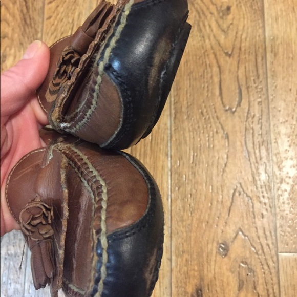 Shoes - Picture 3 of 4